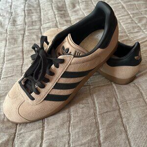 Used Adidas Gazelle US Size W9 Taupe / Navy with Gum Sole